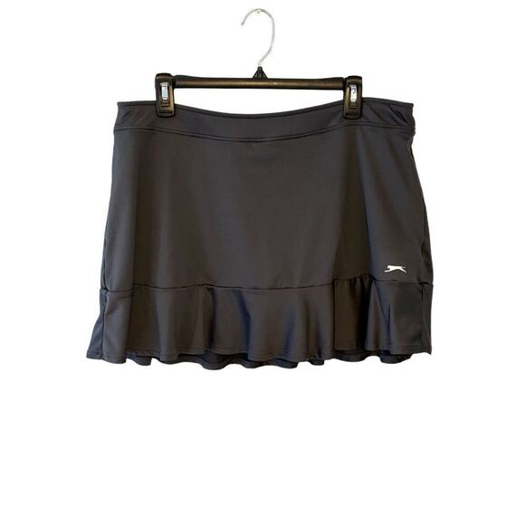 Slazenger charcoal athletic skirt with ruffled bottom - XL - Picture 1 of 9